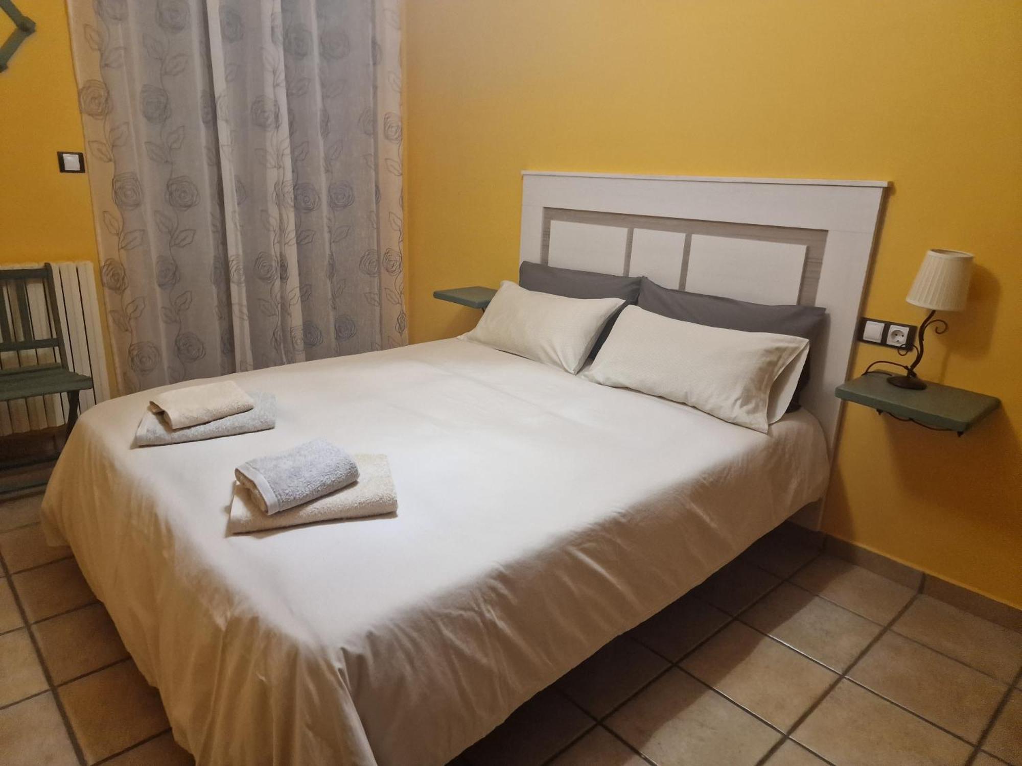 Casa Che Playa & Montana Biescas Apartment ภายนอก รูปภาพ